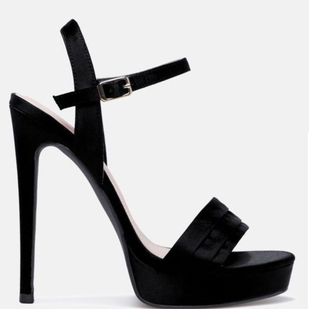 Black Platform Sandals.